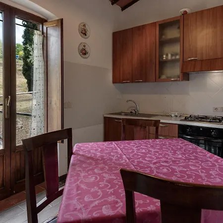 Apartment Le Sodole - Petunia By Interhome